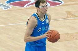 风云突变！深圳男篮集结日手感冰凉；法甲版图或变；更衣室稳定；纪律约束更严格 -多米app下载